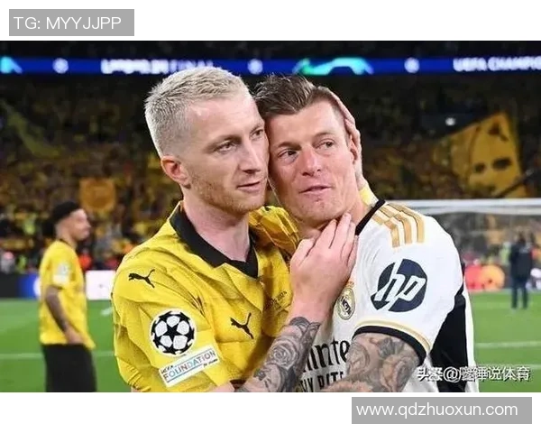 当足球梦化作泪光闪耀时球星落泪的那些感人瞬间